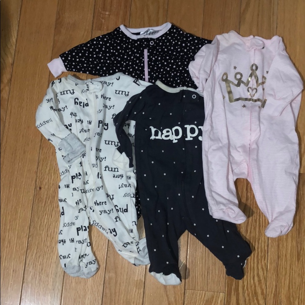 Lot of 4 zip up onsies